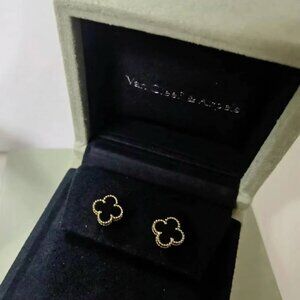 Van Cleef & Arpels classic black stud earrings